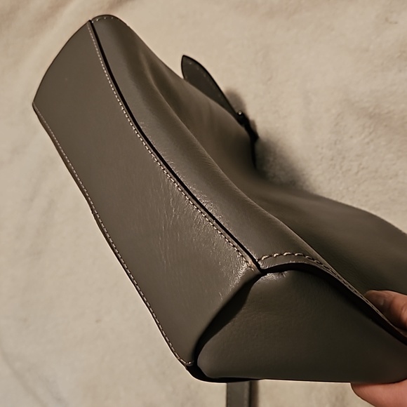 Coach Grey Leather Crossbody Bag - Picture 4 of 9